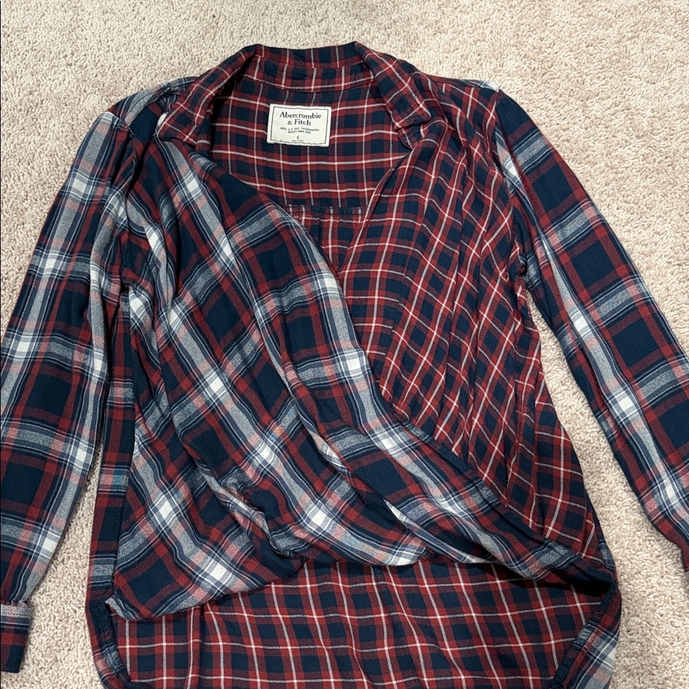 Abercrombie & Fitch Plaid Long Sleeve Shirt